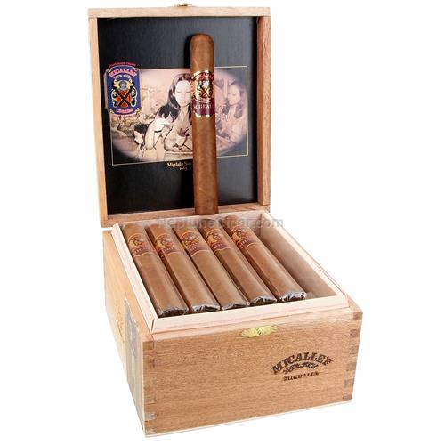 1240 Whiskey & Cigar Case Gift Set