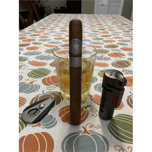 Montecristo Platinum - Neptune Cigar